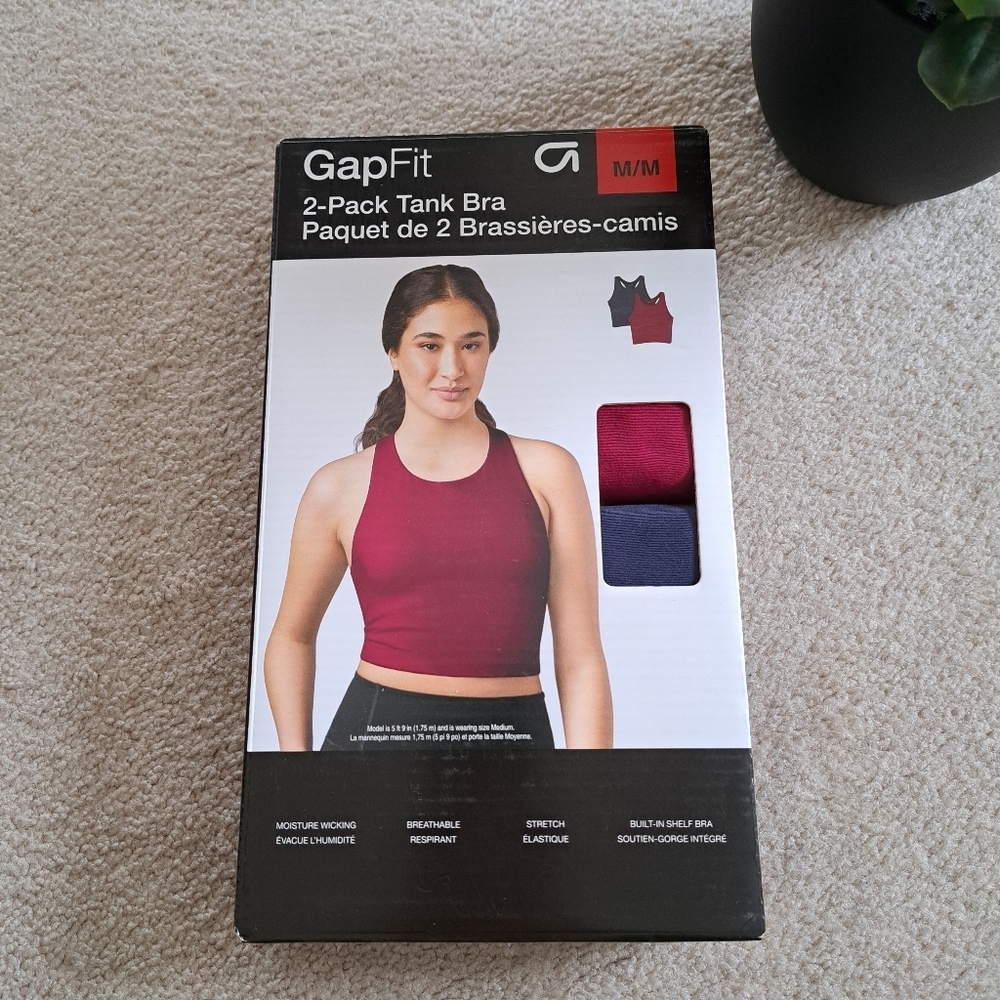 Gap Fit Tank Bras Set Of 2 Red Blue Sports Bra Size Medium Activewear Top NEW